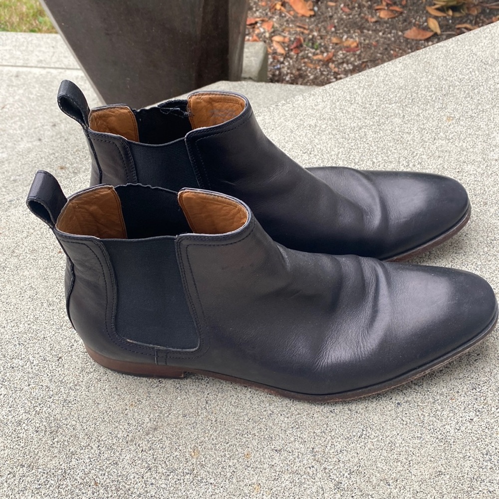 Men’s ALDO Chelsey Boots! Size 13!